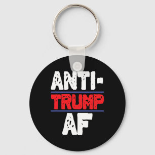 Llavero Anti Trump se resiste a regalo gracioso del presid