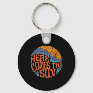 Llavero Aquí Viene El Sol Vintage Retro Sixties Surf Summ