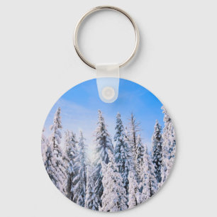 Llavero Árboles de pinos de invierno en nieve