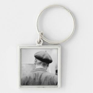 Llavero Asia, Japón, Tokio. Hombre con Beret, metro de To