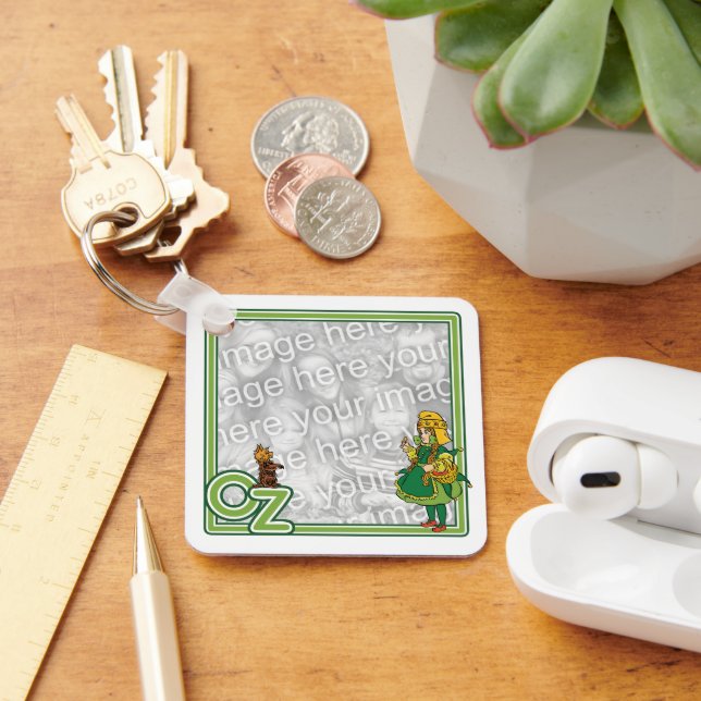 Llavero Asistente de cosecha de Oz; Dorothy y Toto (Escritorio )