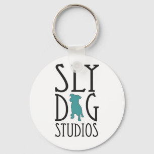 Llavero astuto de los estudios del perro