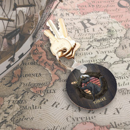 Llavero Atardecer de gato negro: un viaje a la ronda de TH