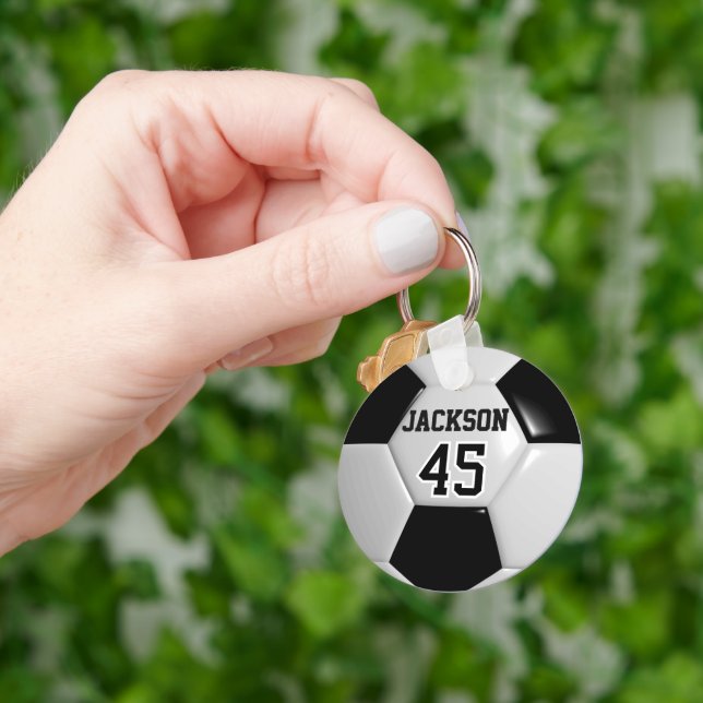 Llavero Balón de ⚽ de equipo blanco y negro (Mano)