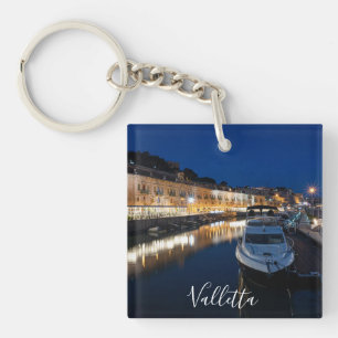 Llavero Barrio costero de La Valeta con pequeño puerto