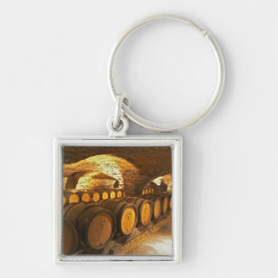 Llavero Barrios de roble en la bodega del Domaine Comte