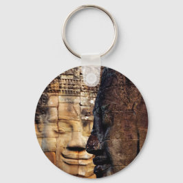 Llavero Bayon enfrenta Camboya del Reino de Angkor