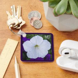 Llavero Belleza fotográfica de flor blanca para abatir el