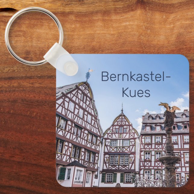 Llavero Bernkastel-Kues Histórico Facades Alemania Souveni (Anverso)