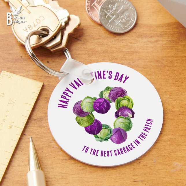 Llavero BEST CABBAGE IN THE PATCH Valentine Couples (CABBAGE VALENTINE Keyring gift for couples. Design shows cabbages forming a heart. Ideal favor gift.)