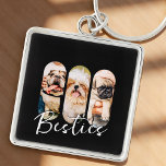 Llavero Besties Mascota Simple Modern Playful Three Photo<br><div class="desc">Este diseño sencillo y moderno se compone de una tipografía de escritura moderna y sencilla. Agregue fotos de mascotas personalizados de su gato,  perro o pájaros mascotas.</div>