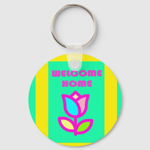 LLAVERO BIENVENIDOS A CASA PURPLE Y EL DISEÑO AMARILLO KEY