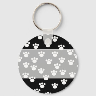 Llavero Black and White Animal Paw Print Pattern.