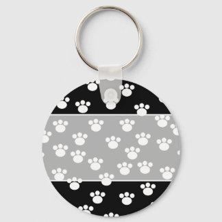Llavero Black and White Animal Paw Print Pattern.