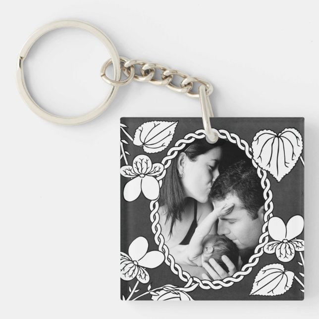 Llavero Black and White Flower Oval Custom Photo (Frente)