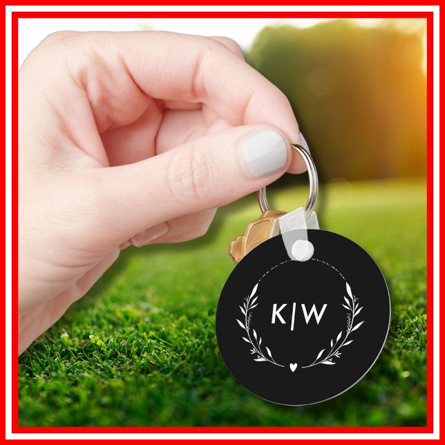 Llavero Blanco y negro | Monograma de Iniciales Modernas (Black and White | Modern Initials Monogram Keychain)