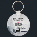 Llavero Boda de acuarela de color gris y rústico de los re<br><div class="desc">Cadena de llaves de la novia con una imagen de acuarela con un reno negro de silueta entre algunos pinos. Combinación de colores neutros en blanco y negro gris.</div>