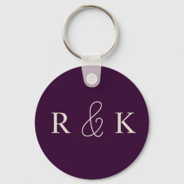 Llavero Boda morado y beige monogramado