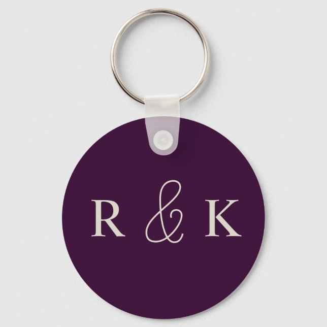 Llavero Boda morado y beige monogramado (Anverso)