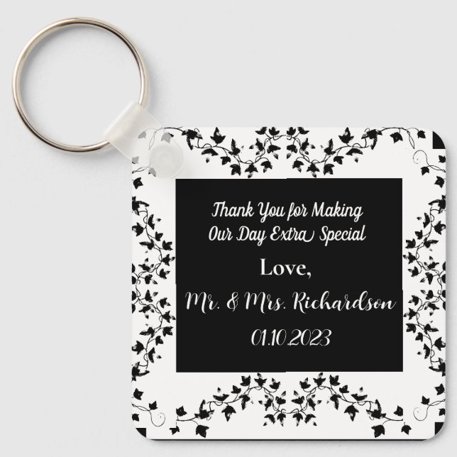 Llavero Boho Whimsical Botanical Wedding Favor Keychain (Anverso)