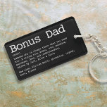 Llavero Bonus Dad Stepdad Definición moderna<br><div class="desc">Personaliza tu bono especial papá,  padrastro o padrastro para crear un regalo único para el día del padre,  cumpleaños,  Navidades o cualquier día que quieras mostrar lo que significa para ti. Una manera perfecta de mostrarle lo increíble que es cada día. Diseñado por Thisisnotme©</div>