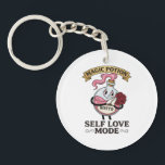 Llavero Botto Modo Amor Propio Poción Mágica Vintage A<br><div class="desc">Celebra tu crecimiento personal con "Modo de Amor Propio" de Botto. Este diseño único inspirado en la vintage presenta una caprichosa botella de poción mágica rosa adornada con rosas rojas. Perfecto para aquellos que aman la estética retro de la botica y priorizan el autocuidado. Esta auténtica ilustración de la marca...</div>