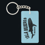 Llavero Buceo de Whale Shark Scuba | Isla Mujeres<br><div class="desc">Sumérjase en las fascinantes aguas de Isla Mujeres, México, con nuestro elegante diseño gráfico con una elegante silueta de tiburón ballena. Perfecto para buceadores y entusiastas de estos gentiles gigantes, esta obra de arte celebra la asombrosa belleza de los encuentros con tiburones ballena en uno de los principales destinos de...</div>