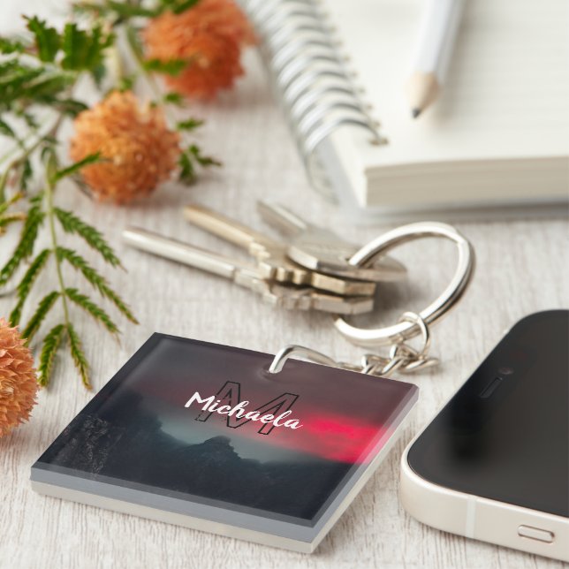 Llavero Burning clouds, fog and mountains monogram in sky (Frente Derecha)