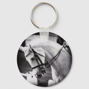 Llavero Caballo Vestido Negro y Blanco