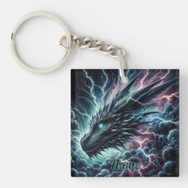 Llavero Cabeza de dragón en una tormenta de lluvia relámpa