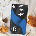 Llavero Cadena de claves de la policía personalizada de la<br><div class="desc">Línea Azul delgada Keychain - Bandera estadounidense con colores de la bandera de la policía, diseño angustiado . Personaliza con el nombre, apellido o departamento de los oficiales de policía . Esta cadena de claves personalizada de la policía es perfecta para los departamentos policiales y policiales, las familias y todos...</div>