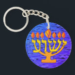 Llavero Cadena de claves de Yeshua Menorah<br><div class="desc">Esta cadena de claves de Yeshua Menorah fue creada por petición. Hace una gran pieza de conversación para los que les gusta compartir su fe con otros.</div>