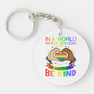Llavero Camiseta de Conciencia de Igualdad de Arcoiris de 