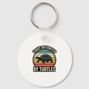 Llavero Camiseta Gráfica Vintage de Tortugas que Distraen