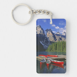 Llavero Canadá, Alberta, Moraine Lake. Cañoes rojos espera