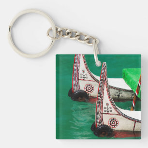 Llavero Canoa de la gente aborigen