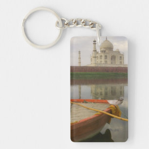 Llavero Canoa en el agua con Taj Mahal, Agra, India