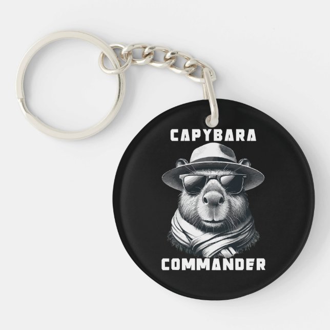 Llavero Capibara Con Gafas De Sol Capy Comandante (Frente)