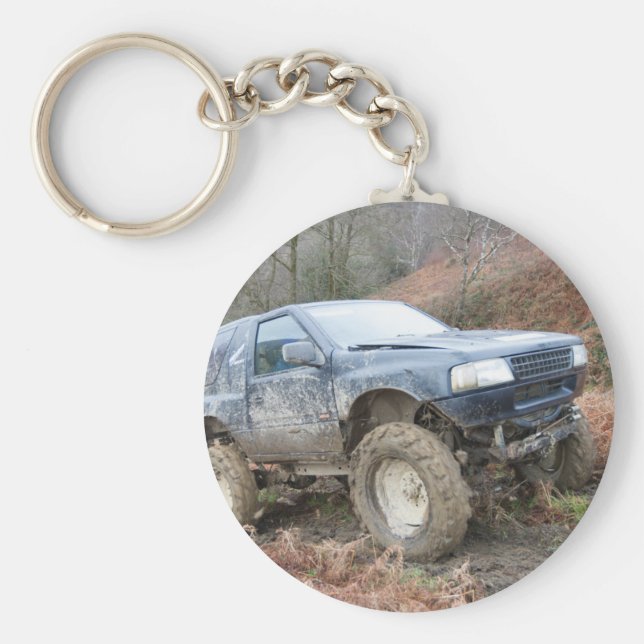 Llavero Carretera 4x4 desconectada en barro (Frente)