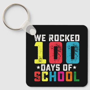 Llavero Celebramos 100 Días de Escuela Maestro Estudiante