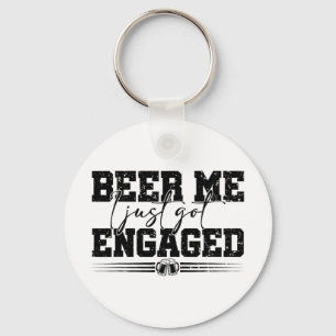 Llavero Cerveza para mí, acabo de comprometerme, divertido