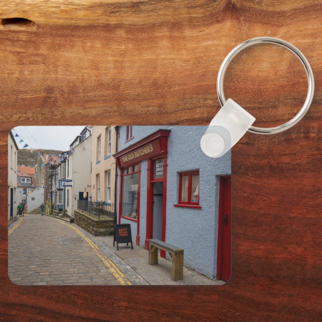 Llavero Charming Cobbled Street in Staithes Village (Anverso)