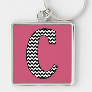 Llavero Chevron negro y blanco "C" Monograma clave cuadrad