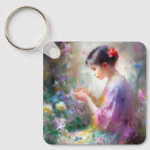 Chica admirando una flor en sus manos