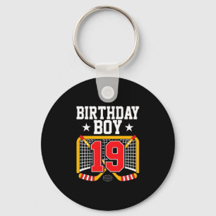 Llavero chico jugador de hockey cumple 19 años cumpleaños