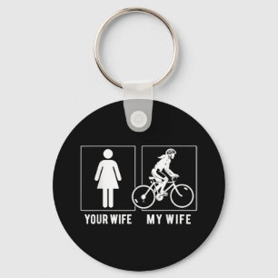LLAVERO CICLISMO DIVERTIDO - TU ESPOSA - MI ESPOSA CICLIST