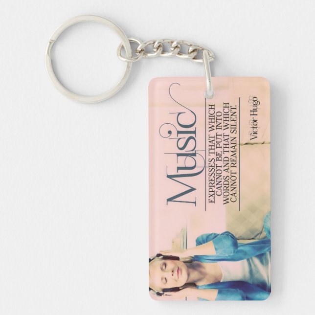 Llavero Cita Inspiradora de Victor Hugo "Música" (Frente)