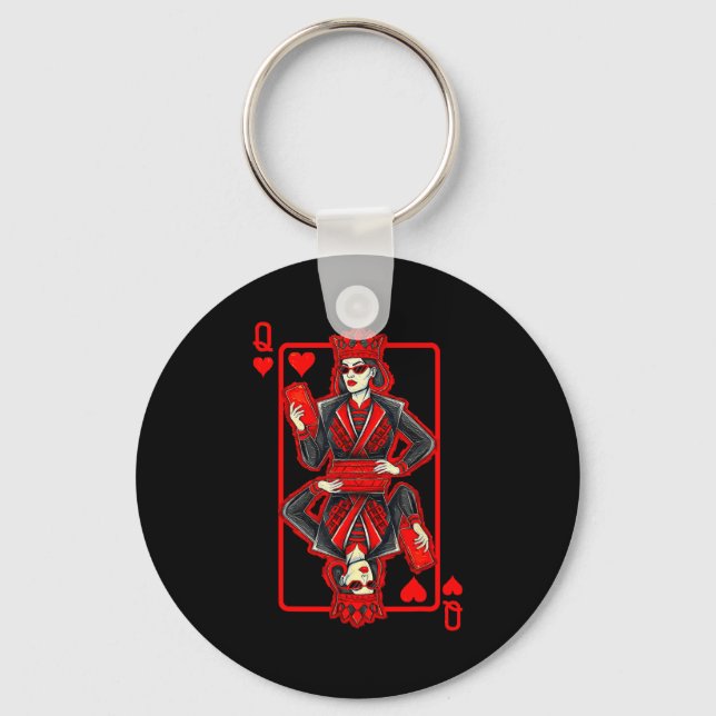 Llavero Clic Whimsical Queen Of Hearts Sungles Playing Car (Anverso)