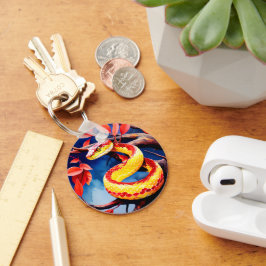 Llavero Cobra con escalas rojas y amarillas vibrantes en e