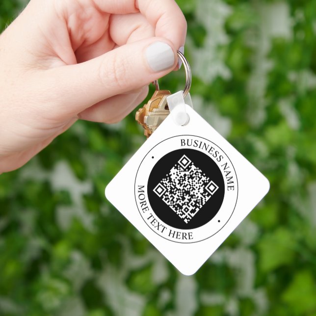 Llavero Código QR con nombre de empresa editable texto cir (Mano)